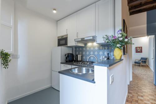 Rome As You Feel - Santa Margherita Design Apartment