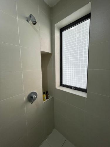 Ένα μπάνιο στο 1Tebrau Southkey Midvelly By Affinity Johor Bahru