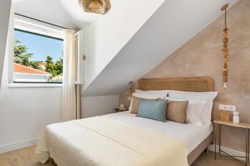 Old town experience, sea view, center&beach, 2BTHR