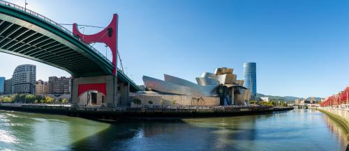 BILBAO DREAMS Luxury