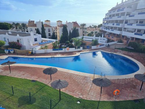 New build Blue sunset Duquesa large 2 bed apt