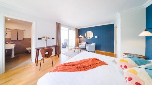 Postel nebo postele na pokoji v ubytování OCEANO Health Spa Hotel