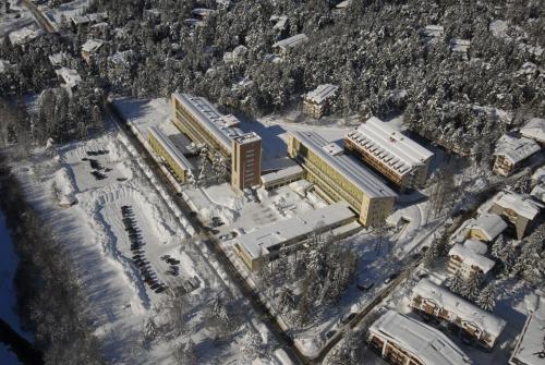 バルドネッキアにあるVillaggio Olimpicoの建物のある街並み