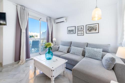Holiday rental apartment Puerto Marina Benalmádena SEA VIEW - 1 minuto de la playa VISTA al MAR
