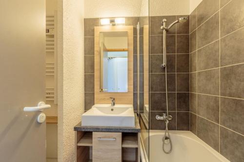 Bel appartement vue montagne