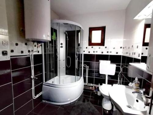 Ένα μπάνιο στο Casa Ianis