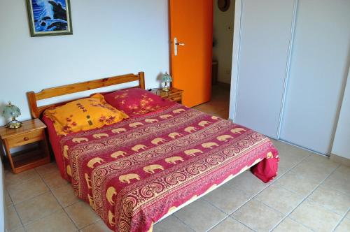 En eller flere senge i et værelse på CABANON SEVERIN