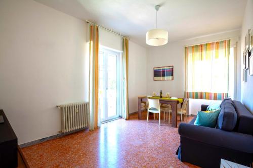 Hostly - Family Home Stresa