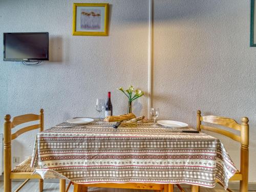 Apartment Vanoise 172 by Interhome