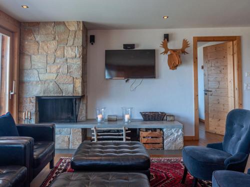 Apartment Montagnard 10 by Interhome
