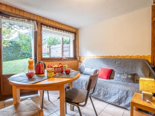 Apartment Clos des Outannes-1 by Interhome