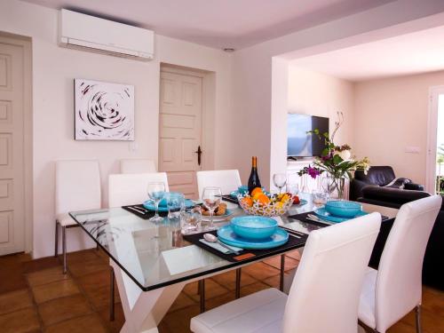 Villa Villa El Camino by Interhome