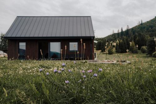 Folwark Soblówka - Domek AGAT z sauną i widokiem na góry