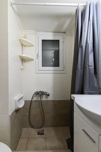 Athens Retreat 1-BDR Apartment by WeHost Athens
