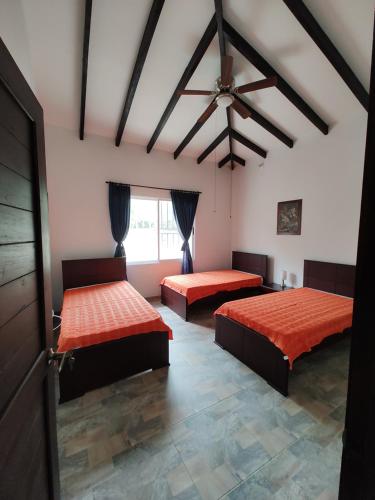 Postel nebo postele na pokoji v ubytování Finca Bellavista