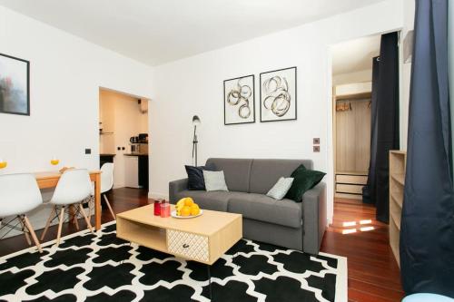 appartement trois pièces au cœur de Montmartre
