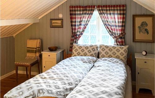 Кровать или кровати в номере 1 Bedroom Beautiful Home In Vormsund