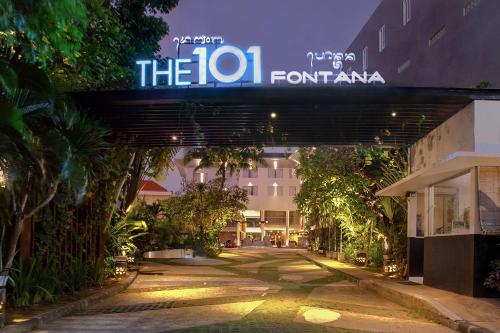 a sign that says the foramina on a building at THE 1O1 Bali Fontana Seminyak in Legian