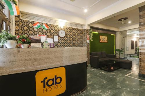 Lobi atau kawasan kaunter penerimaan di Hotel Haidri