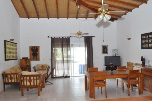 Χώρος καθιστικού στο Appartement à Saly