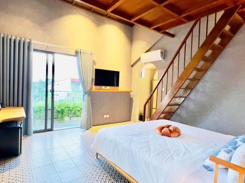 Кровать или кровати в номере LA ALBA VILLA AN BANg HOI AN