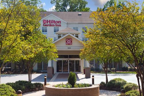 a rendering of the exterior of the hotel at Hilton Garden Inn Montgomery East in Montgomery