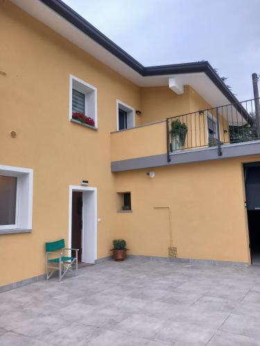 Casa Gialla Piaia