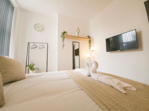 Principality Suites; Three Bed By Property Promise photo 20