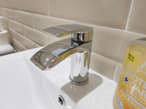 Principality Suites; Three Bed By Property Promise photo 21