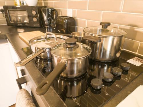 Principality Suites; Three Bed By Property Promise photo 26