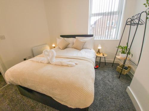 Principality Suites; Three Bed By Property Promise photo 36