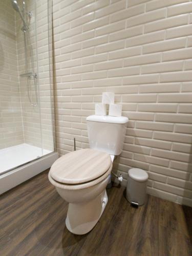 Principality Suites; Three Bed By Property Promise photo 40