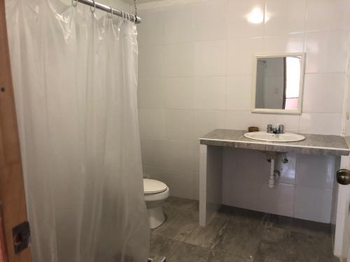 Ένα μπάνιο στο Hotel Pisonay Pueblo