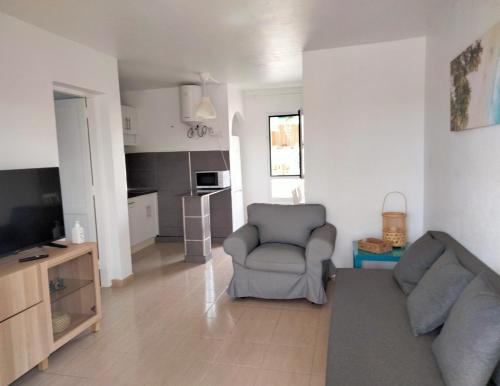 Χώρος καθιστικού στο Mirador de Sotavento Apartment 8209