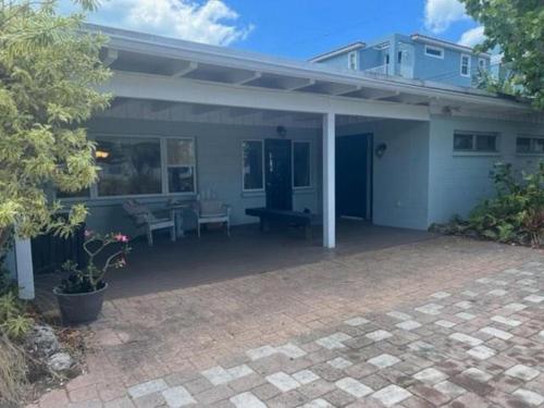 2318 Avenue B apts – Photos 4