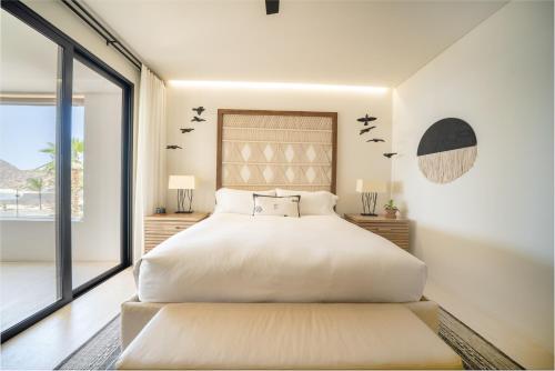 1 Homes Preview Caboにあるベッド