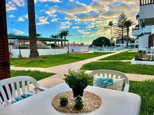 Los Balandros 117 by SunHousesCanarias