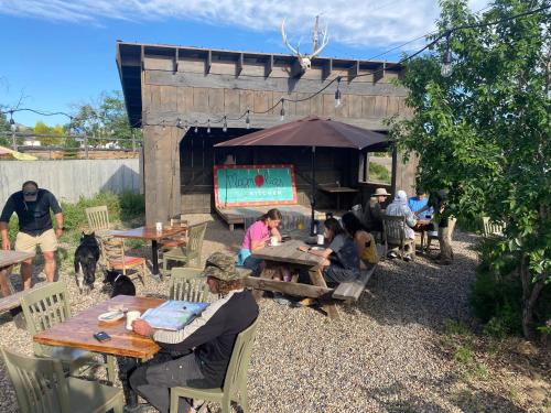 Gambar di galeri bagi The Loubird Inn di Escalante