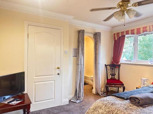 Letto o letti in una camera di Reemdale Manor - Fulwood Row Preston PR25RW