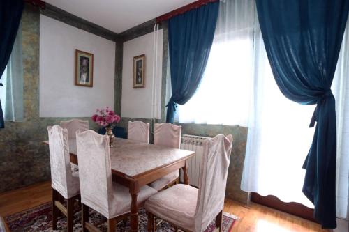 Un lugar para sentarse en Romansa