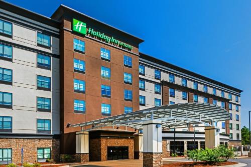 an image of a hilton hampton inn hotel at Holiday Inn Hotel & Suites Tulsa South by IHG in Tulsa