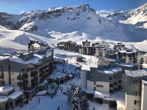 Appartement Tignes, 3 pièces, 8 personnes - FR-1-449-169の見取り図または間取り図