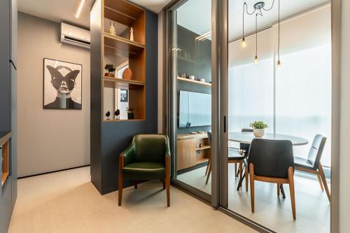 Posezení v ubytování Studios Novíssimos com Piscina no Rooftop e vista para o Allianz Parque