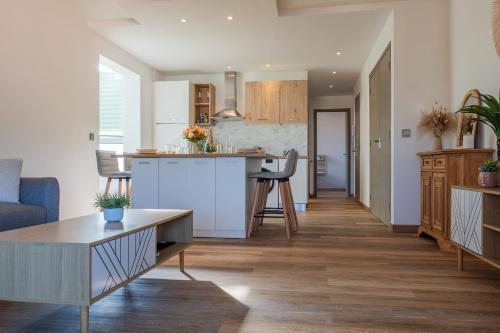 Photo de la galerie de l'établissement Bright cocoon in downtown Cagnes-sur-Mer, à Cagnes-sur-Mer