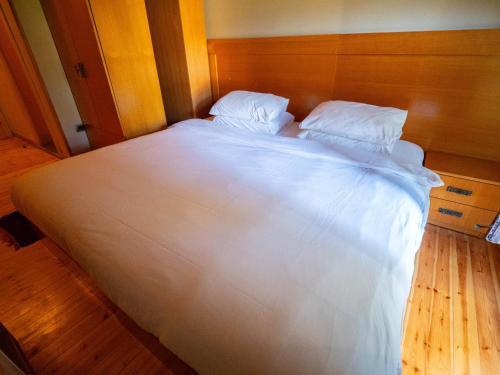 Postel nebo postele na pokoji v ubytování Natyral Razma Resort