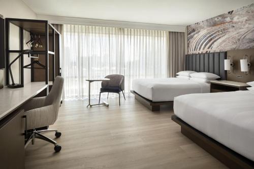 Salt Lake Marriott Downtown at City Creek Image
