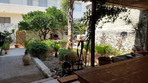 Κήπος έξω από το La Pergola B&B