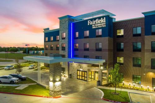 a rendering of a hotel with a parking lot at Fairfield Inn & Suites by Marriott Corinth South Denton Area in Corinth
