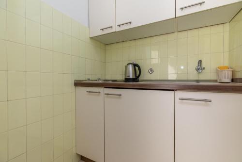 Studio Omis 2745a