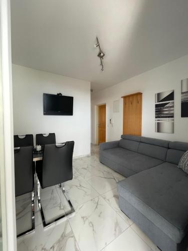 Apartment in Crikvenica with sea view, balcony, air conditioning, WiFi 3492-4